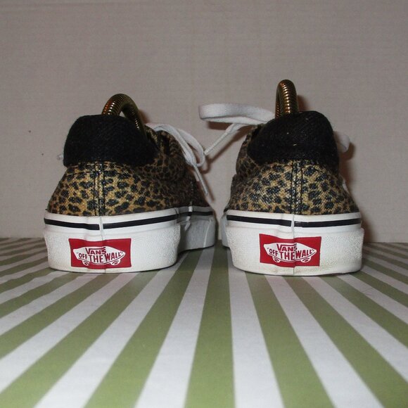 Cheetah Vans - Off the Wall - Picture 6 of 16